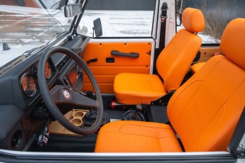 2B-048-Convertible-Mercedes-250GD-DiamondWhite-085419