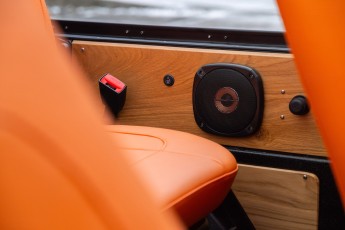 2B-066-Convertible-Mercedes-250GD-DiamondWhite-085419