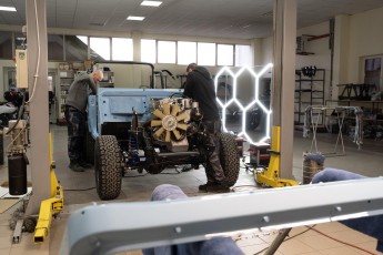 3-023-Convertible-Mercedes-GWagen-GulfBlue-088653