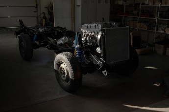 3-030-Convertible-Mercedes-250GD-DiamondWhite-085419