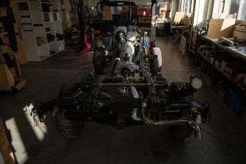 3-031-Convertible-Mercedes-250GD-DiamondWhite-085419