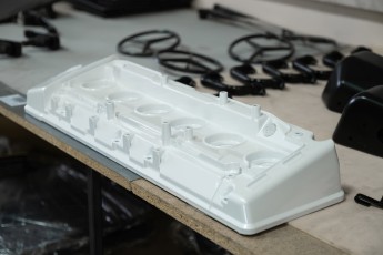 3-036-Convertible-Mercedes-250GD-DiamondWhite-085419