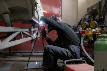 3-049-Custom-Mercedes-GWagon-VesuvioGrey-070041