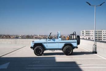 2B-001-Vintage-Mercedes-GWagon-GulfBlue-078148