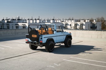 2B-010-Vintage-Mercedes-GWagon-GulfBlue-078148