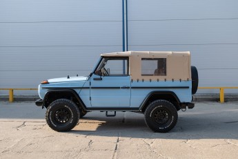 2B-020-Vintage-Mercedes-GWagon-GulfBlue-078148