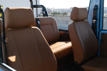 2B-044-Vintage-Mercedes-GWagon-GulfBlue-078148