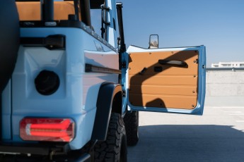 2B-047-Vintage-Mercedes-GWagon-GulfBlue-078148