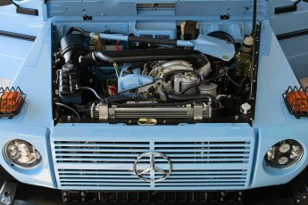 2B-075-Vintage-Mercedes-GWagon-GulfBlue-078148