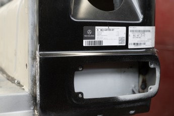 3-062-Vintage-Mercedes-GWagon-GulfBlue-078148