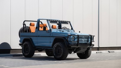 1-001-Convertible-Mercedes-250GD-ChinaBlue-067270