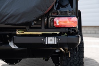 2B-019-Custom-Mercedes-GWagon-ObsidianBlack-068611