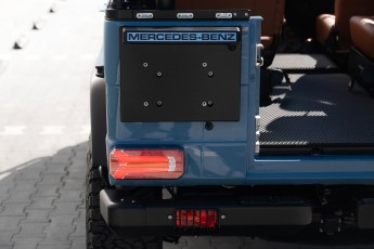 2B-029-Convertible-Mercedes-250GD-ChinaBlue-067270