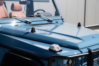 2B-033-Convertible-Mercedes-250GD-ChinaBlue-067270