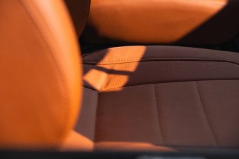 2B-057-Convertible-Mercedes-250GD-ChinaBlue-067270