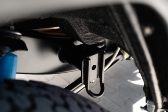 2B-089-Convertible-Mercedes-250GD-ChinaBlue-067270