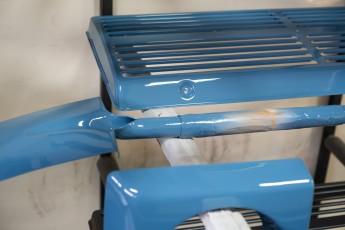 3-022-Convertible-Mercedes-250GD-ChinaBlue-067270