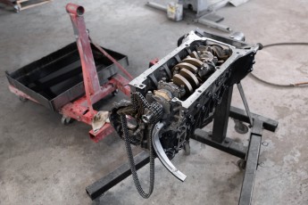 3-040-Convertible-Mercedes-250GD-ChinaBlue-067270