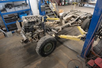 3-062-Custom-Mercedes-GWagon-ObsidianBlack-068611