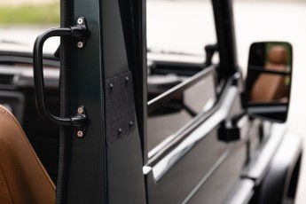 2B-029-Convertible-Mercedes-250GD-RacingGreen-066918