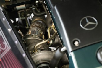 3-004-Convertible-Mercedes-250GD-RacingGreen-066918