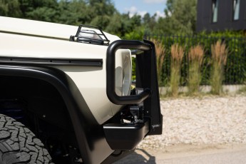 2B-025-Custom-Mercedes-GWagon-White-068140