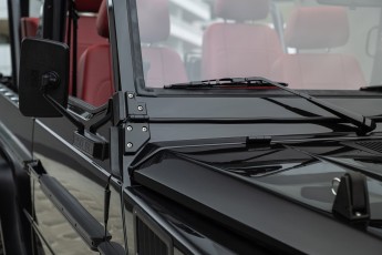 2B-045-Convertible-Mercedes-250GD-ObsidianBlack-070785