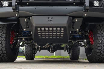 2B-054-Convertible-Mercedes-250GD-ObsidianBlack-070785