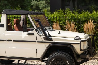 2B-055-Custom-Mercedes-GWagon-White-068140