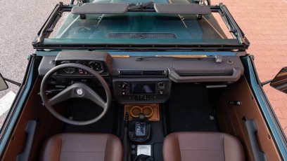 1-006-Custom-Mercedes-GWagon-White-092213