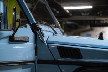 2A-032-Convertible-Mercedes-250GD-GulfBlue-083223