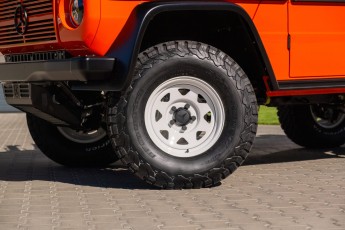 2B-036-Convertible-Mercedes-GWagen-MagmaBeamOrange-083485