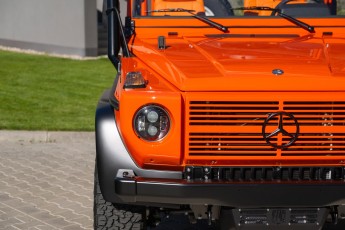 2B-043-Convertible-Mercedes-GWagen-MagmaBeamOrange-083485