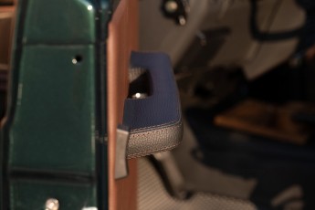 2B-064-Custom-Mercedes-GWagon-White-092213