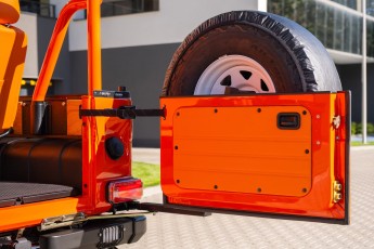 2B-083-Convertible-Mercedes-GWagen-MagmaBeamOrange-083485