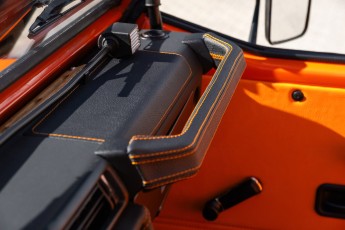 2B-093-Convertible-Mercedes-GWagen-MagmaBeamOrange-083485