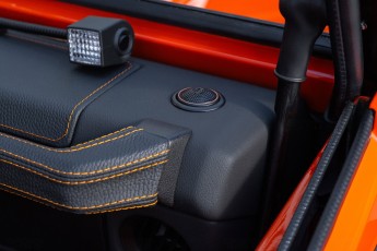 2B-104-Convertible-Mercedes-GWagen-MagmaBeamOrange-083485