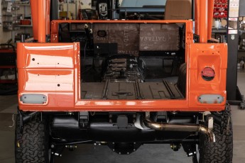 3-036-Convertible-Mercedes-GWagen-MagmaBeamOrange-083485