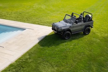 2A-017-Convertible-Mercedes-250GD-SeleniteGrey-069248-1920 EMC watermark 1% HQ-2