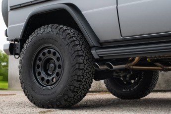 2B-015-Convertible-Mercedes-250GD-SeleniteGrey-069248