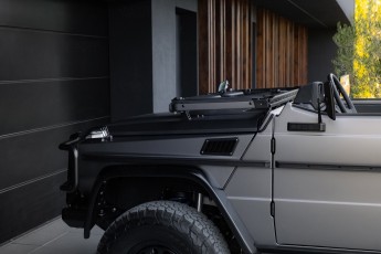 2B-026-Convertible-Mercedes-250GD-SeleniteGrey-069248