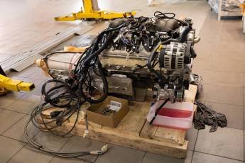 3-031-Convertible-Mercedes-250GD-SeleniteGrey-069248a