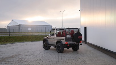 1-001-Convertible-Mercedes-250GD-MojaveSilver-083791