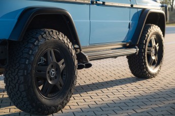 2B-030-Custom-Mercedes-GWagon-ChinaBlue-075954