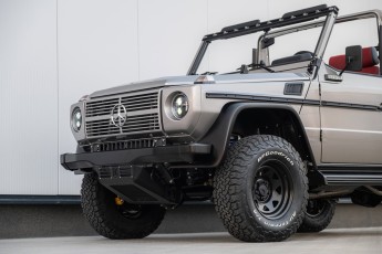 2B-031-Convertible-Mercedes-250GD-MojaveSilver-083791