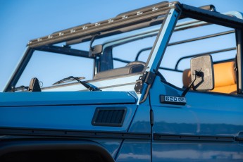 2B-038-Custom-Mercedes-GWagon-ChinaBlue-075954