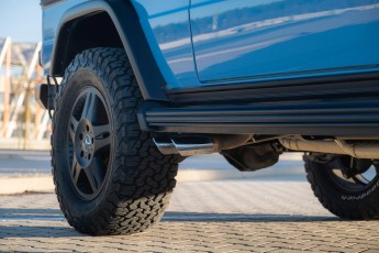 2B-050-Custom-Mercedes-GWagon-ChinaBlue-075954