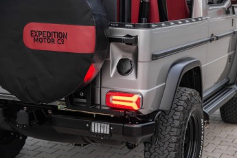 2B-056-Convertible-Mercedes-250GD-MojaveSilver-083791