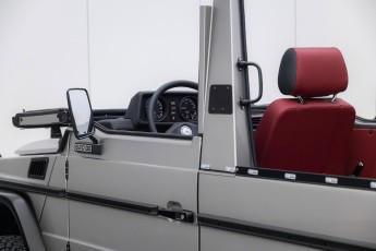 2B-059-Convertible-Mercedes-250GD-MojaveSilver-083791