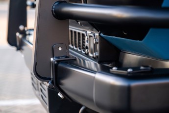 2B-070-Custom-Mercedes-GWagon-ChinaBlue-075954